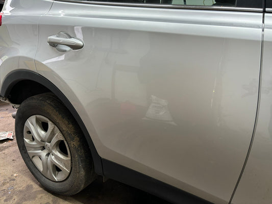 2013-2018 toyota Rav4 RL door